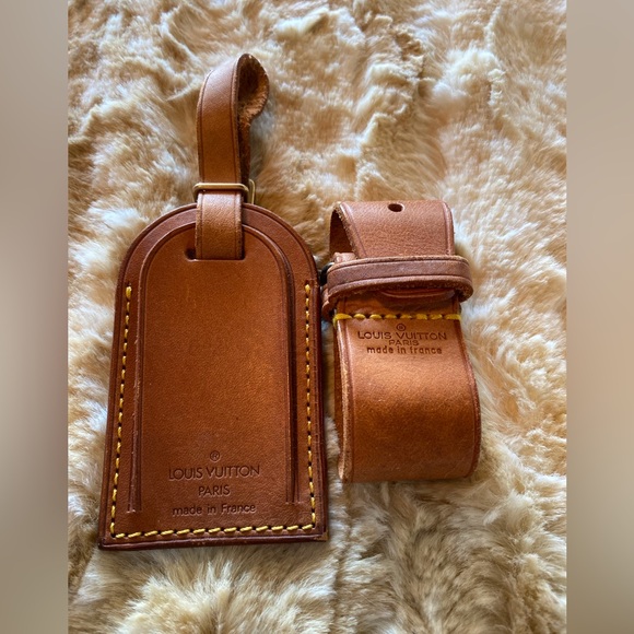 Small to 5X Women’s Clothing, Jewelry, Accessories & More! - Picture 15 of 16